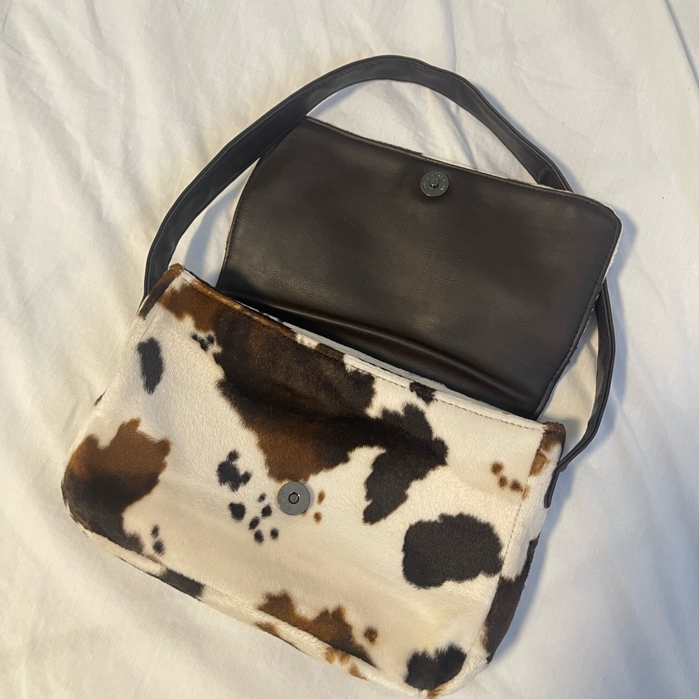 Elegant Cow Print Faux Fur Shoulder Bag - Picture 2 of 4